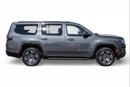 2022 Jeep Wagoneer Series III 4x2