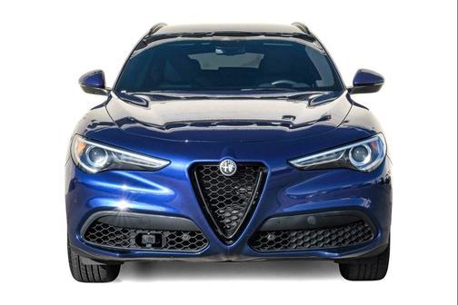 2022 Alfa Romeo Stelvio Sprint