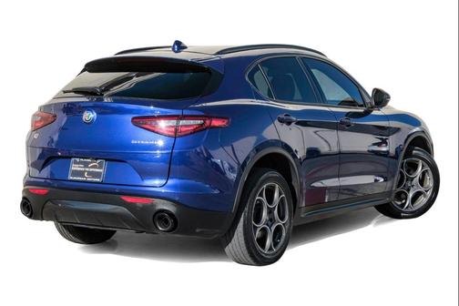 2022 Alfa Romeo Stelvio Sprint