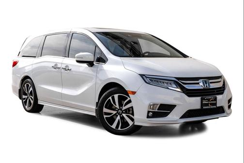 Platinum White Pearl 2020 Honda Odyssey Elite