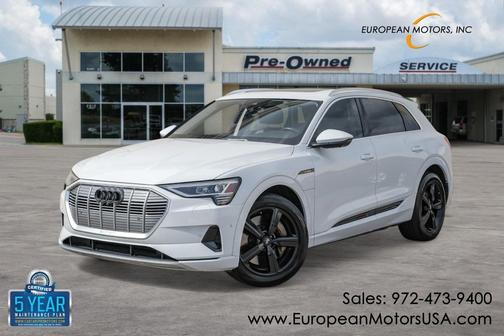 2019 Audi e-tron Premium Plus