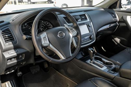 2017 Nissan Altima 3.5 SL
