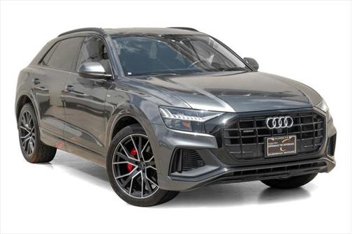 2020 Audi Q8 55 Premium Plus
