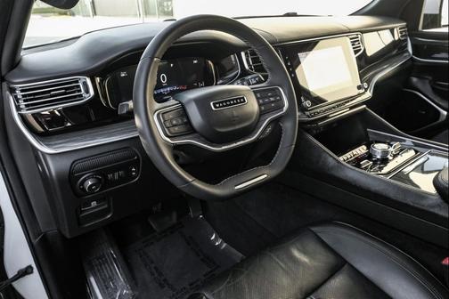 2022 Jeep Wagoneer Series III 4x4