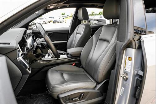 2020 Audi Q8 55 Prestige