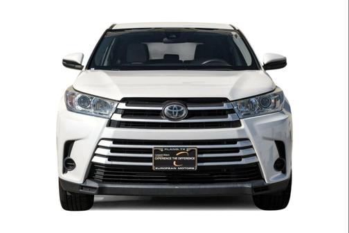 2019 Toyota Highlander LE I4