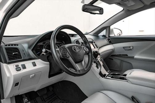 2013 Toyota Venza XLE