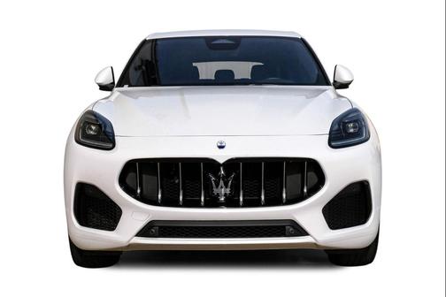 Bianco 2023 Maserati Grecale GT