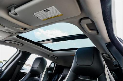 2018 INFINITI QX30 Sport