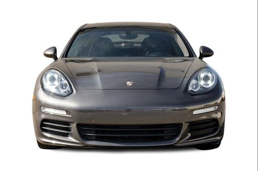 Agate Gray Metallic 2016 Porsche Panamera Edition