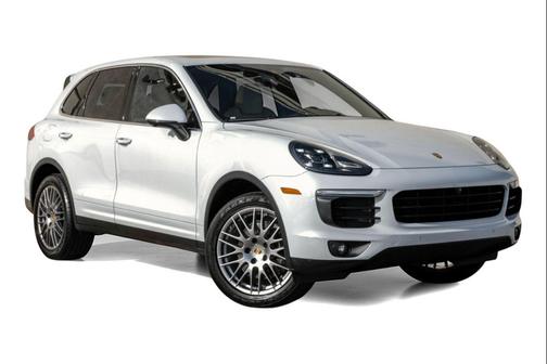 2016 Porsche Cayenne Cayenne