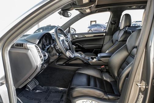 2018 Porsche Cayenne GTS