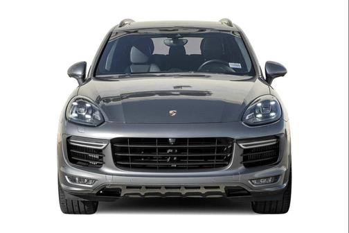 2018 Porsche Cayenne GTS