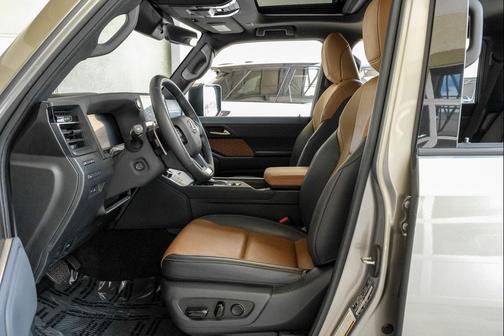 Atomic Silver 2024 Lexus GX 550 Premium+