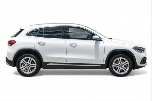 2021 Mercedes-Benz GLA 250 Base 4MATIC