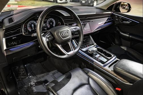 2020 Audi Q8 55 Prestige