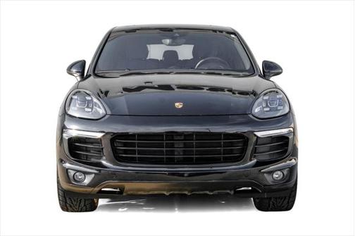 2016 Porsche Cayenne Base