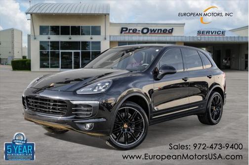2016 Porsche Cayenne Base