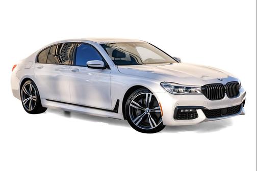 2019 BMW 750 I