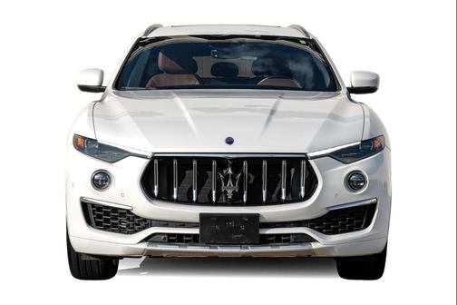 2021 Maserati Levante Base