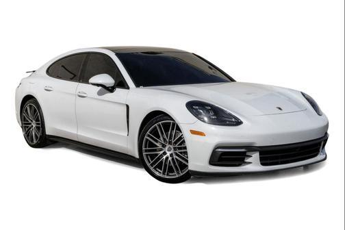 2019 Porsche Panamera Base