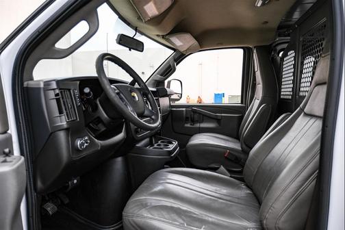 2021 Chevrolet Express 2500 RWD 2500 Regular Wheelbase WT