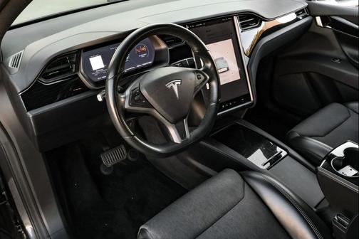 2018 Tesla Model X 75D