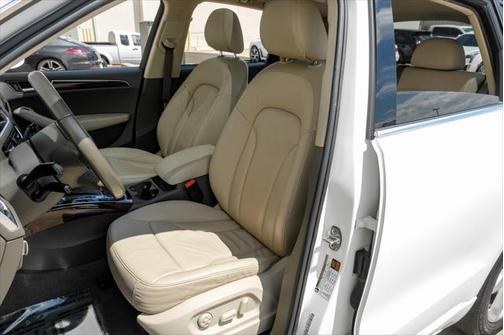 2011 Audi Q5 Premium Plus