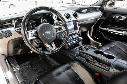 2021 Ford Mustang EcoBoost Premium
