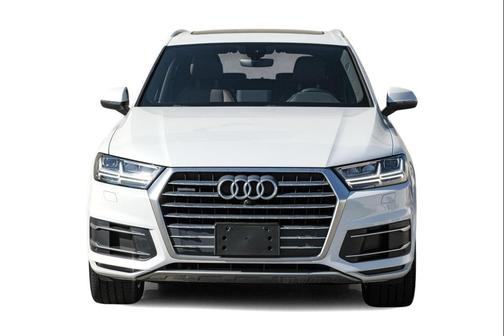 2019 Audi Q7 45 Premium Plus