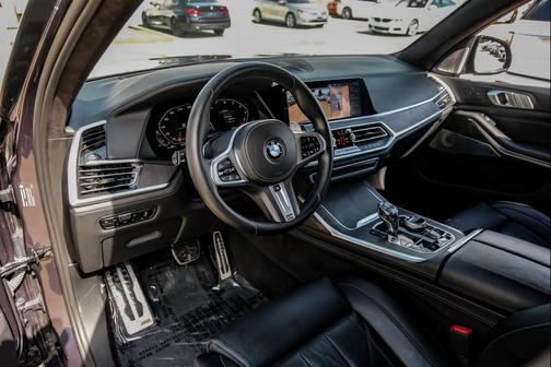 2020 BMW X7 M50i