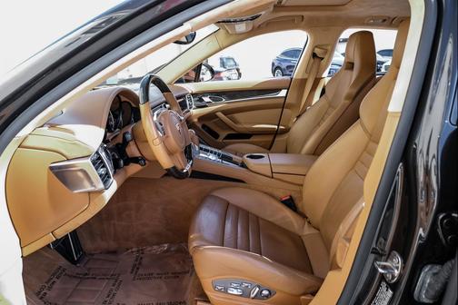 2011 Porsche Panamera Turbo