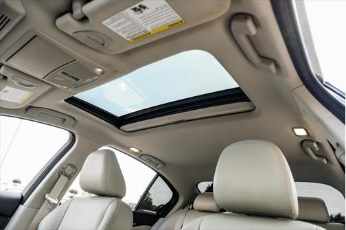 2015 INFINITI Q50 Sport