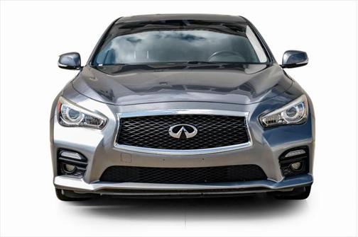 2015 INFINITI Q50 Sport