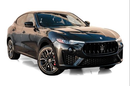2022 Maserati Levante Modena