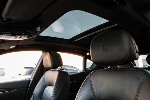 2022 Maserati Levante Modena