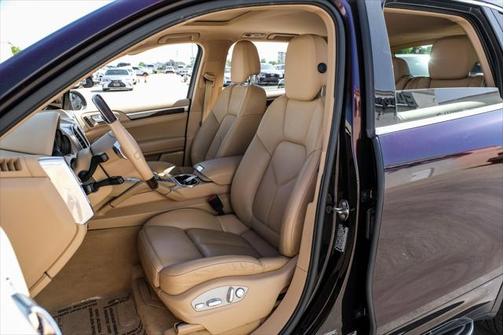 2011 Porsche Cayenne Base