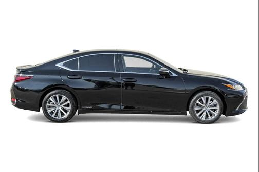 2020 Lexus ES 300h Base