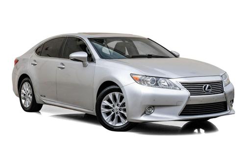 2015 Lexus ES 300h Base