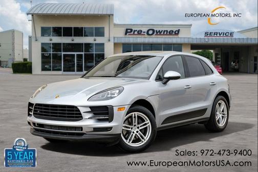 Dolomite Silver Metallic 2020 Porsche Macan Macan