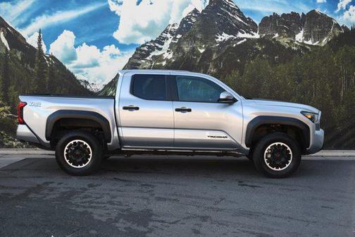 2024 Toyota Tacoma TRD Off Road