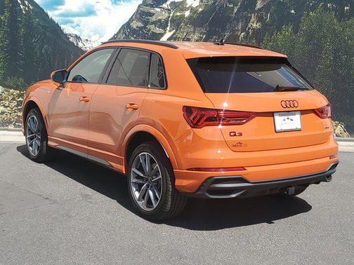 2024 Audi Q3 45 S line Premium Plus