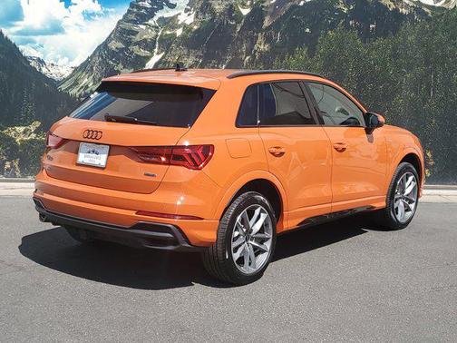 2024 Audi Q3 45 S line Premium Plus