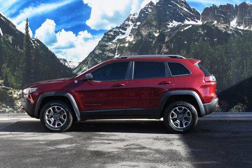 2021 Jeep Cherokee Trailhawk