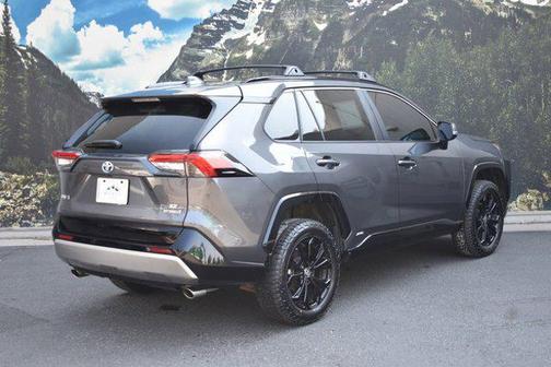 2023 Toyota RAV4 Hybrid SE
