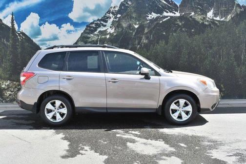 Burnished Bronze Metallic 2016 Subaru Forester 2.5i Premium