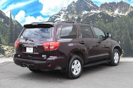 2016 Toyota Sequoia SR5