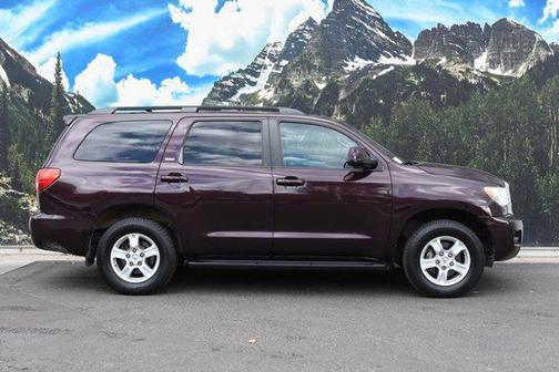 2016 Toyota Sequoia SR5