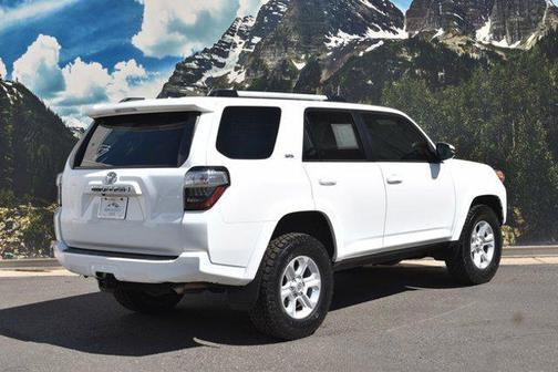 2022 Toyota 4Runner SR5 Premium