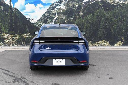 2026 Toyota Prius Plug-In Hybrid SE